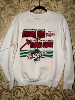 Minnesota Twins vs Atlanta Braves 1991 World Series Graphic Sweatshirt - White